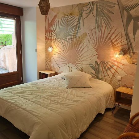 Appartement Rez-De-Jardin Terrasse 奥吕莱班 外观 照片