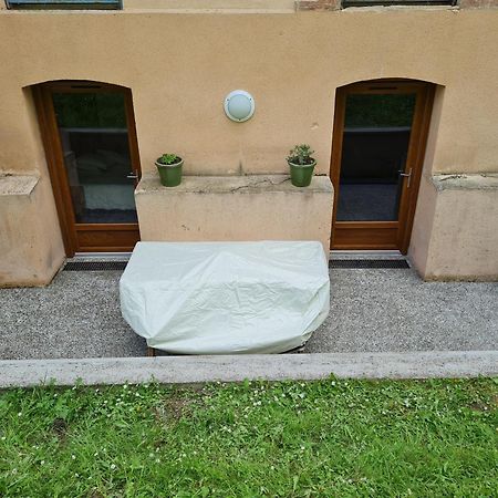 Appartement Rez-De-Jardin Terrasse 奥吕莱班 外观 照片